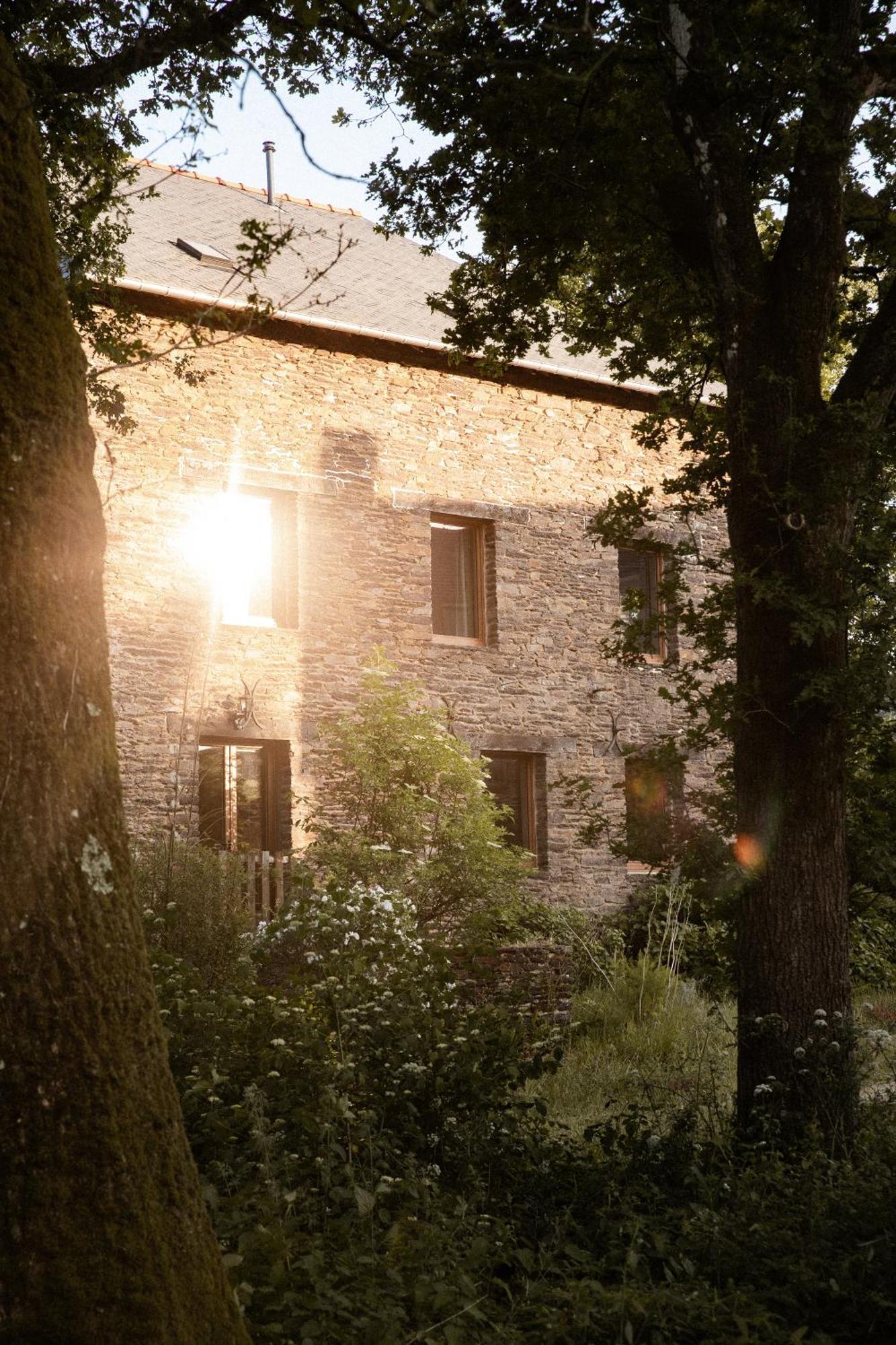 Guer Chambre D'Hote En Gite - Moulin De La Houssaie - Broceliande المظهر الخارجي الصورة